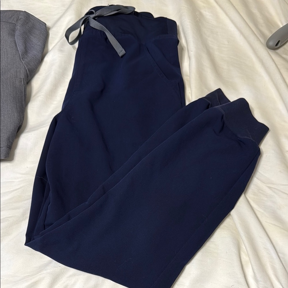 Women's Navy FIGS Scrub Pants